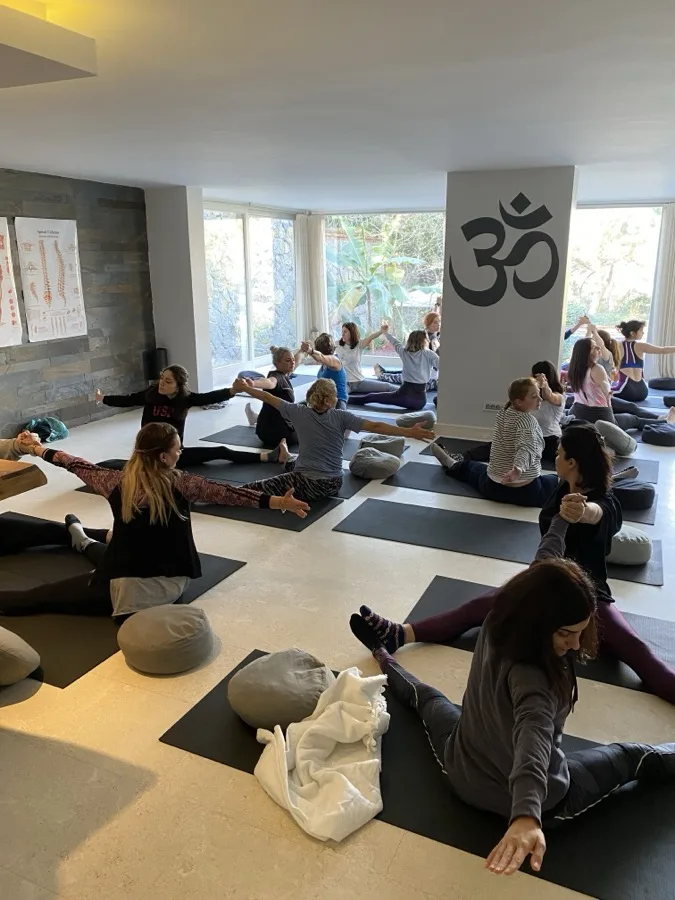 Çocuk yogası eğitmenliği programından kare 27