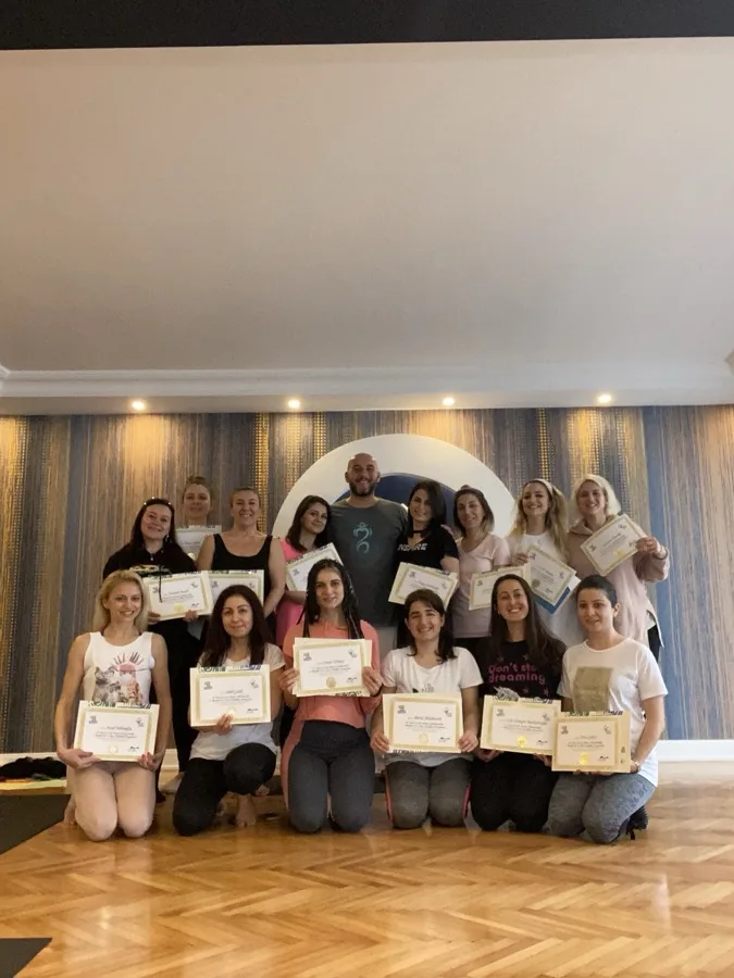 Çocuk yogası eğitmenliği programından kare 55