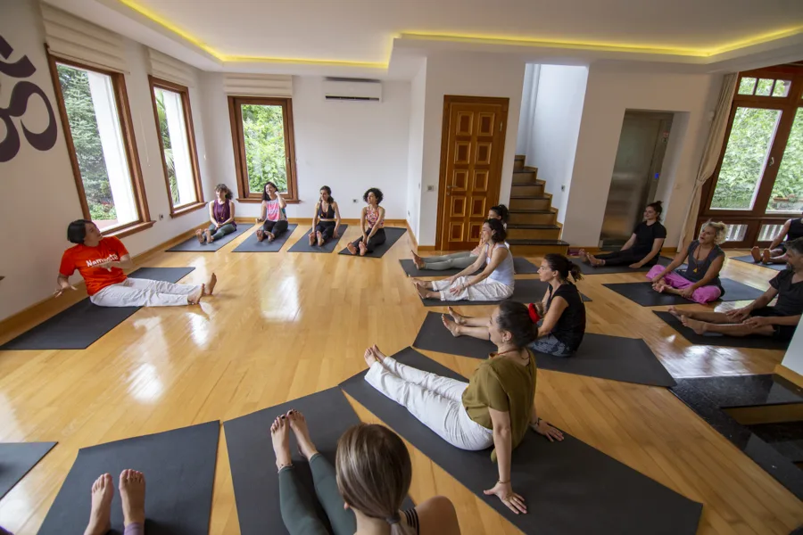 Çocuk yogası eğitmenliği programından kare 56