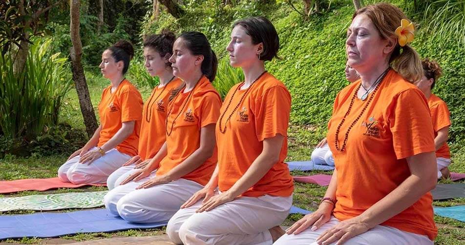 Yoga Eğitimleri